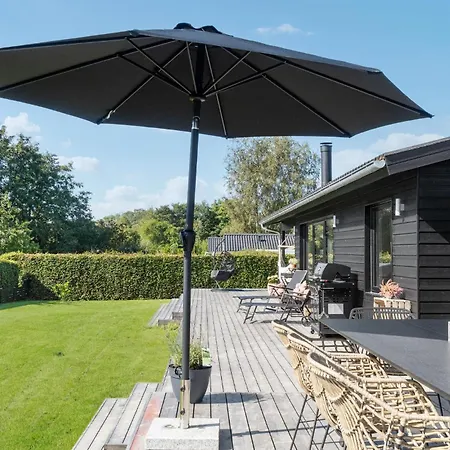 Ferienhaus Lovely In With Kitchen *